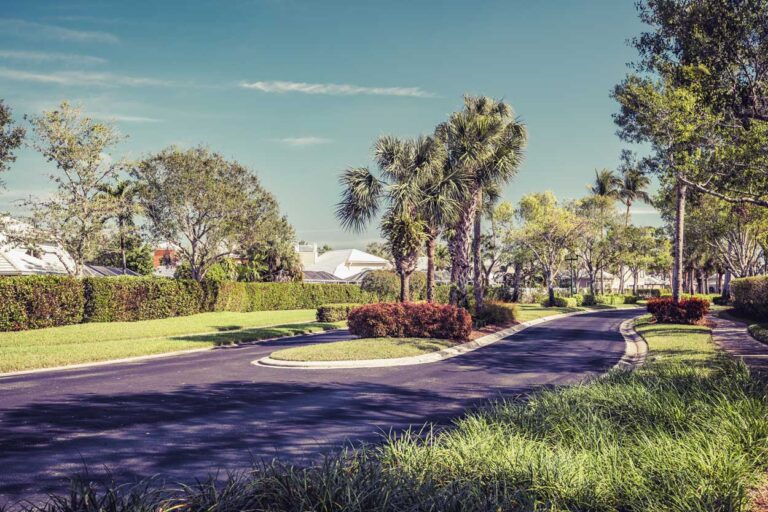 Beautifully maintained yard with lush green lawn in Port Charlotte FL